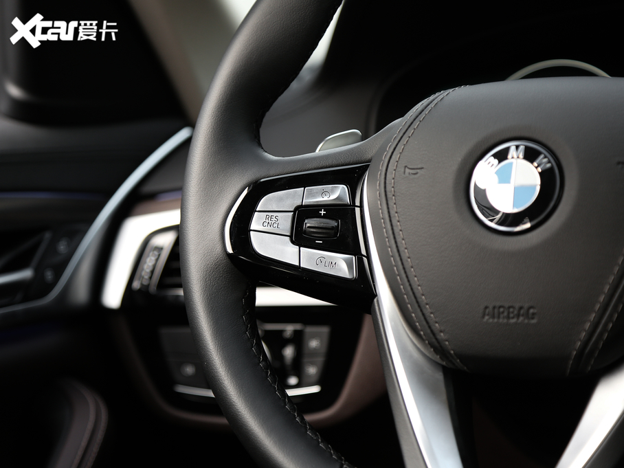 2020R5ϵ 530Li I Ab