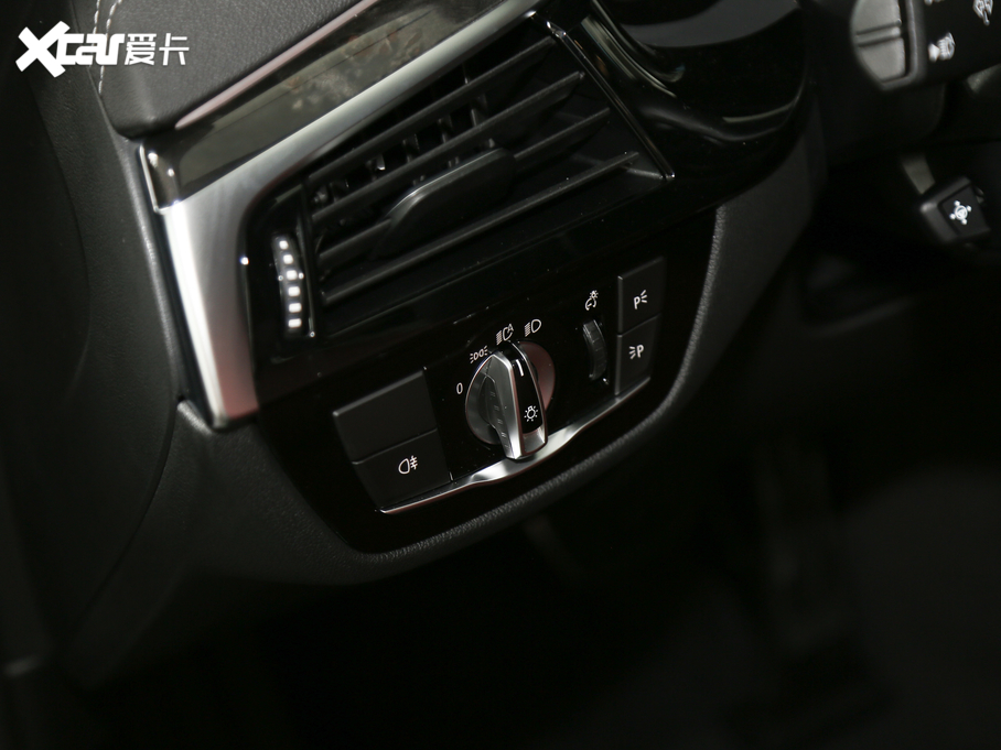 2020R5ϵ 530Li  M\(yn)(dng)b