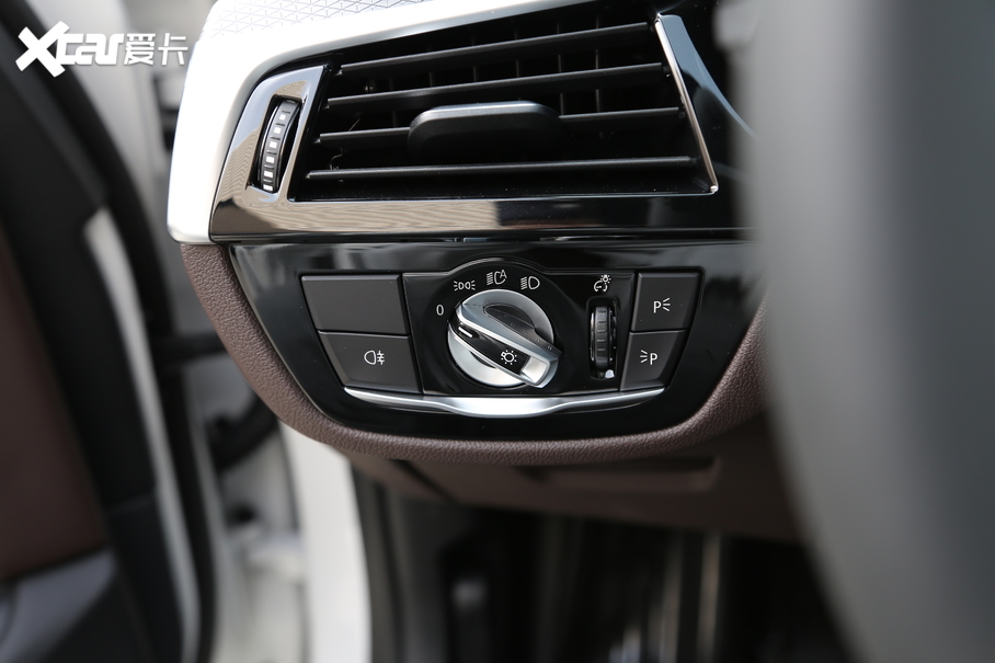 2020R5ϵ 530Li  M\b