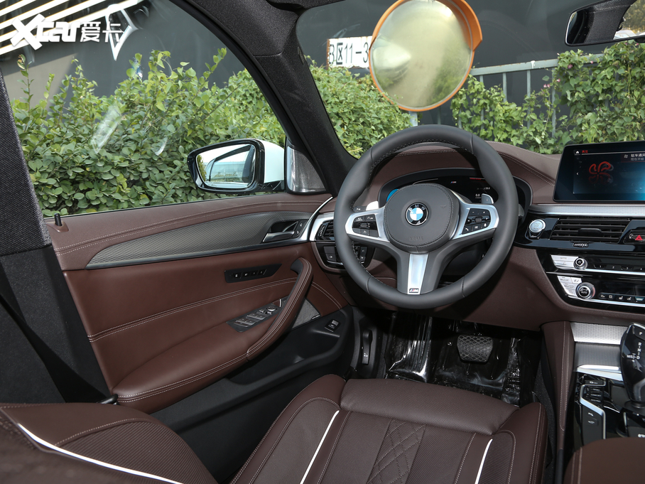 2020R5ϵ 530Li  M\b