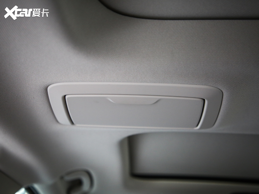 2020R5ϵ 530Li  Ab