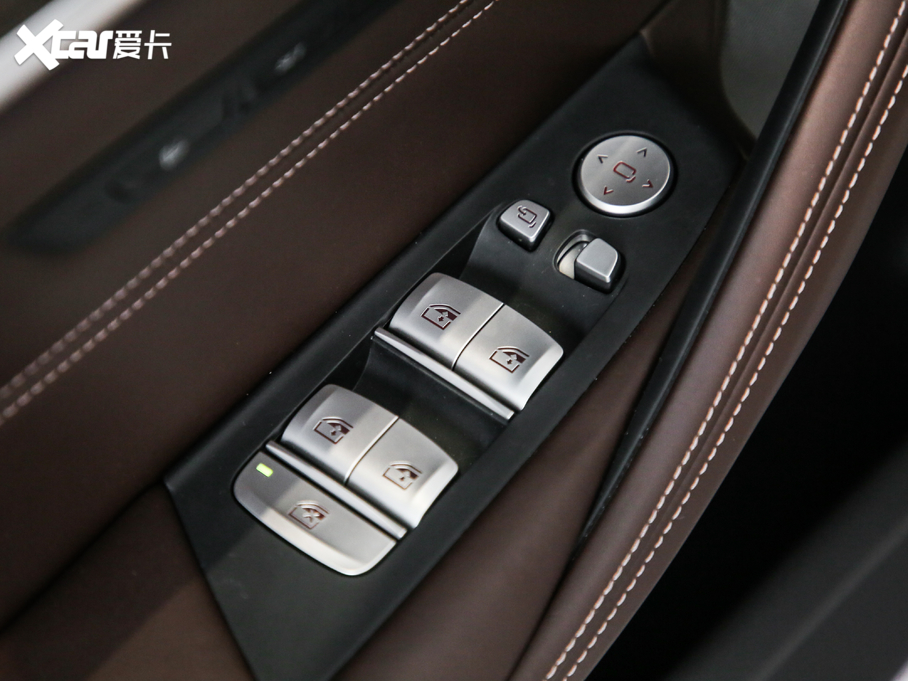 2020��R5ϵ 530Li ������ ���A���b