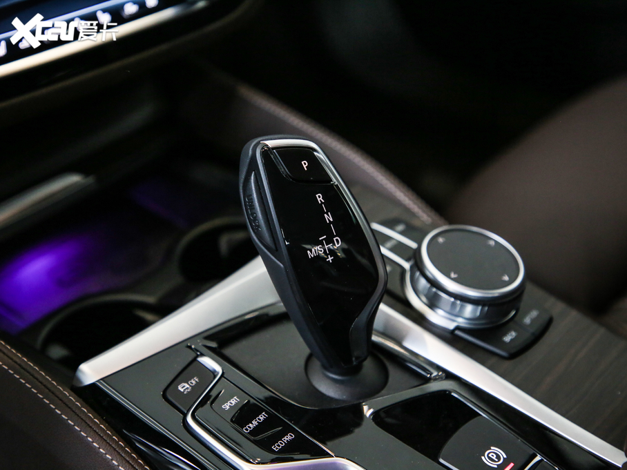 2020R5ϵ 530Li  Ab