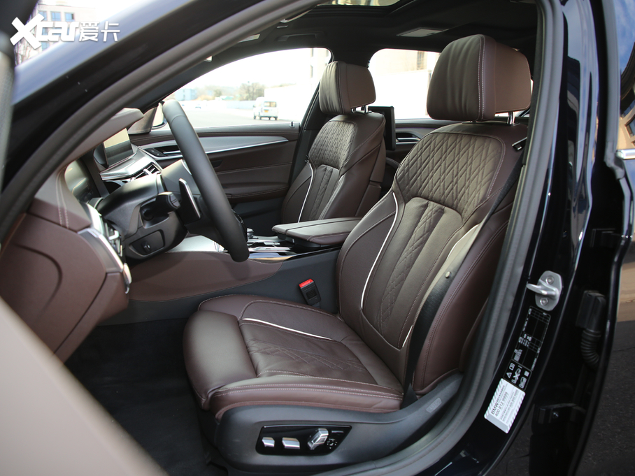 2020R5ϵ 530Li xDrive M\b