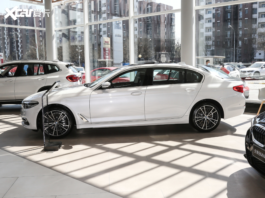 2020R5ϵ 530Li  Ab