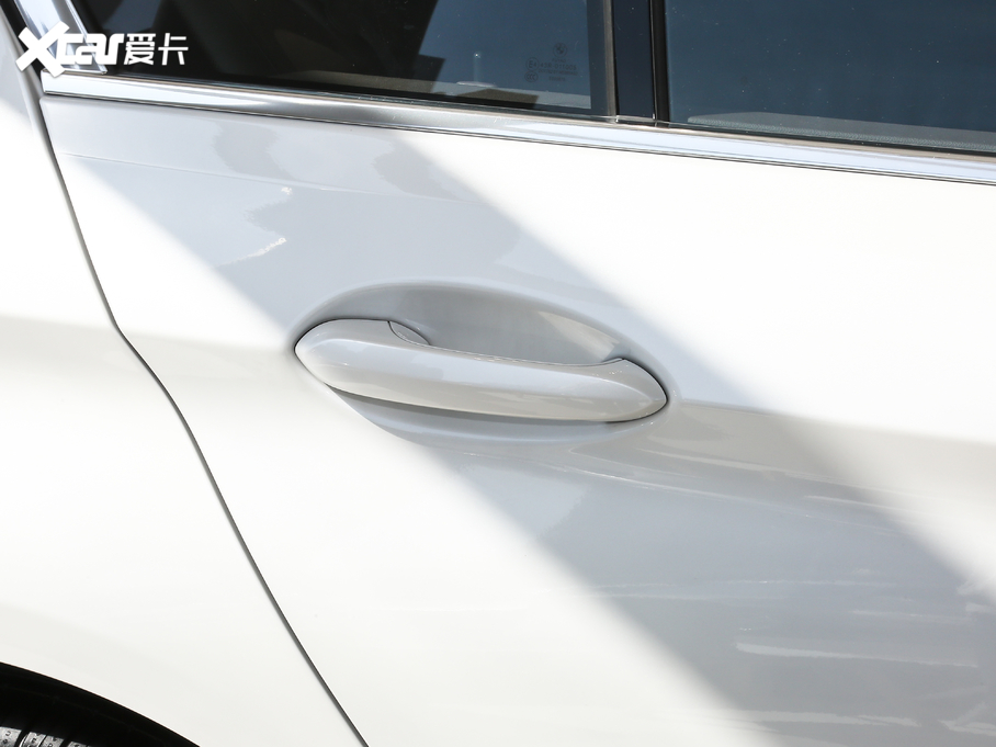 2020R5ϵ 530Li  Ab