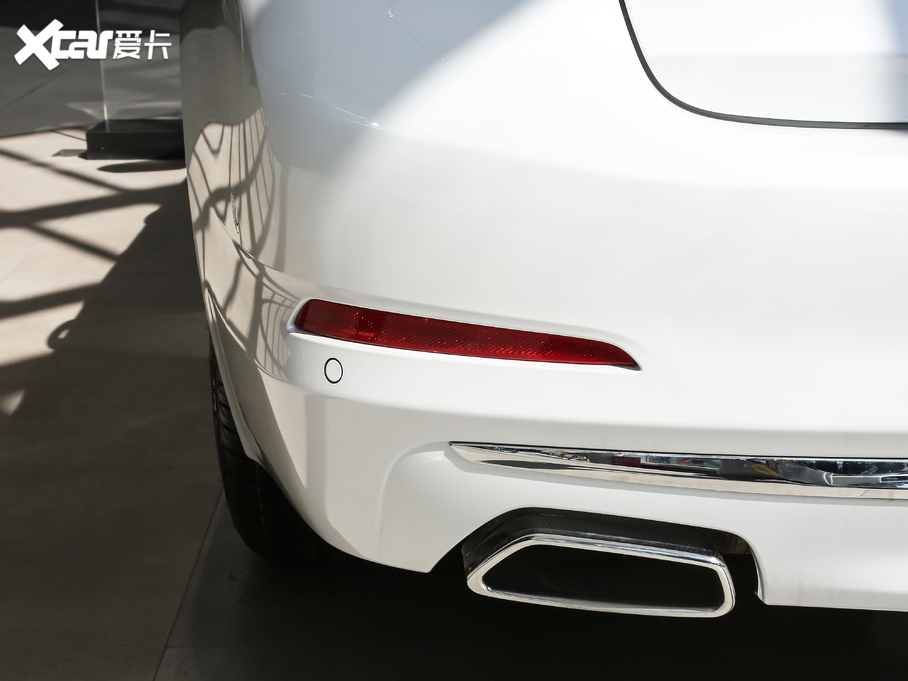 2020R5ϵ 530Li  Ab