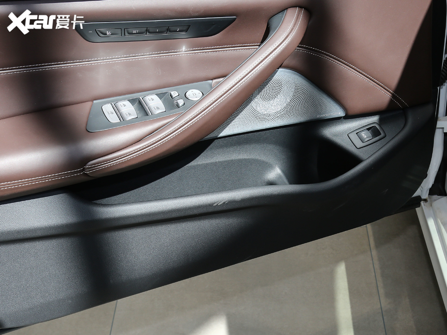 2020R5ϵ 530Li  Ab