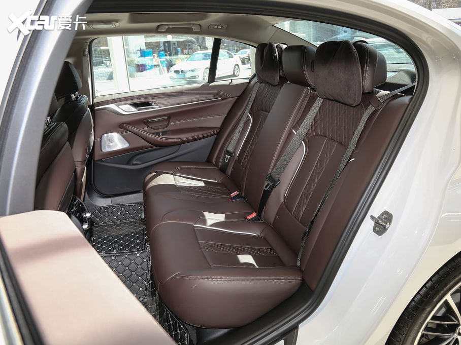 2020R5ϵ 530Li  Ab