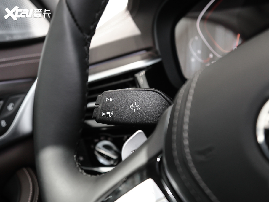 2020R5ϵ 530Li  Ab