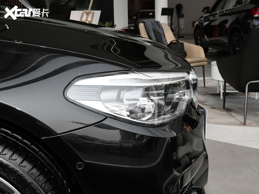 2020R5ϵ 530Li I M\b