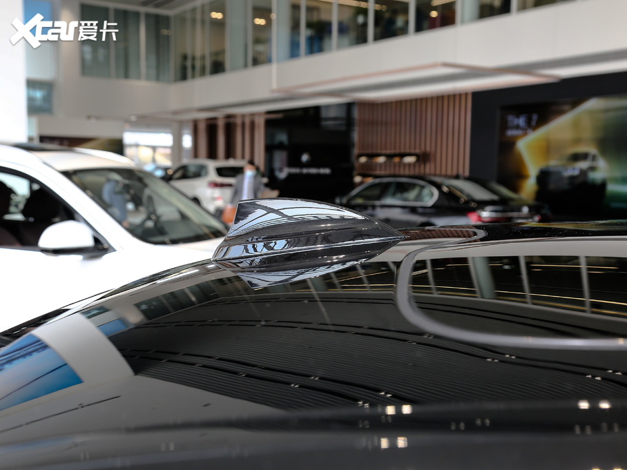 2020R5ϵ 530Li I(lng) M\(yn)b