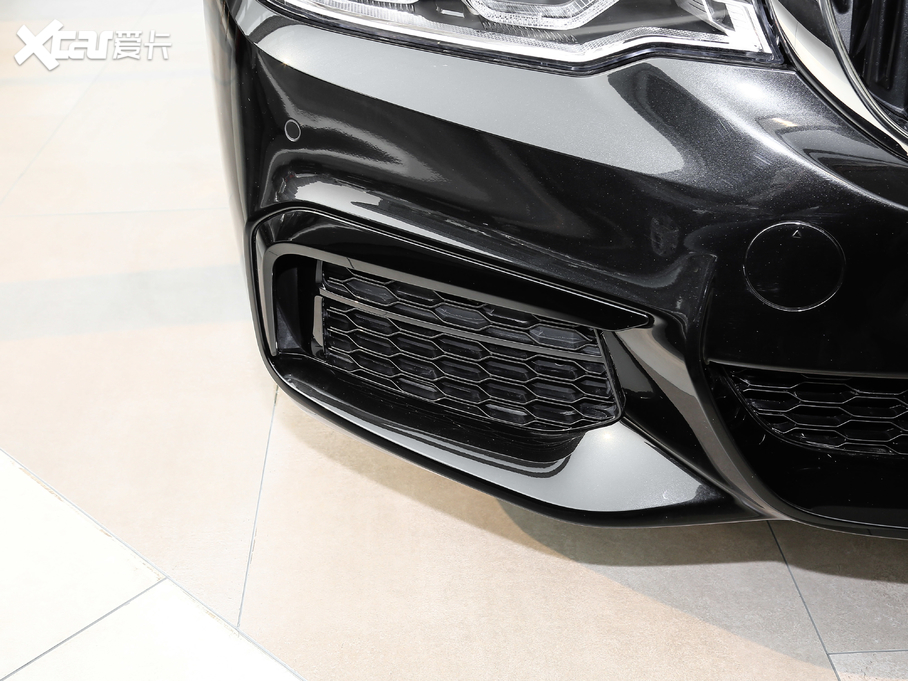 2020R5ϵ 530Li I M\b