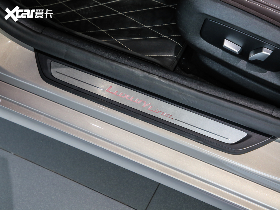 2020R5ϵ 530Li I Ab