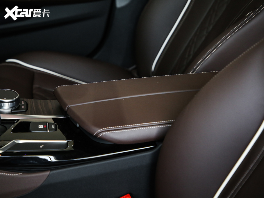 2020R5ϵ 530Li I Ab