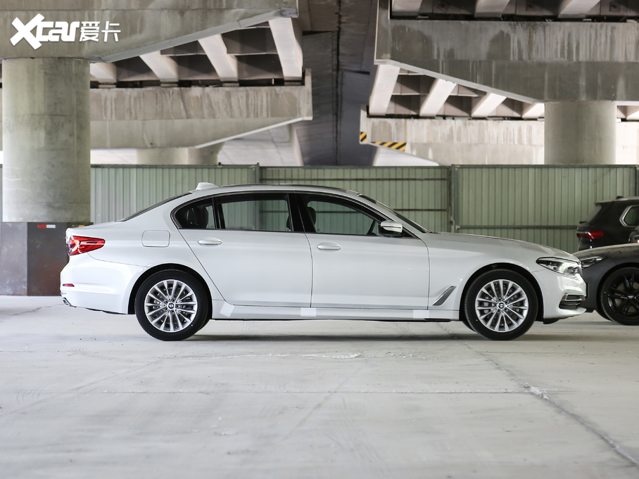 2020R5ϵ 530Li xDrive Ab