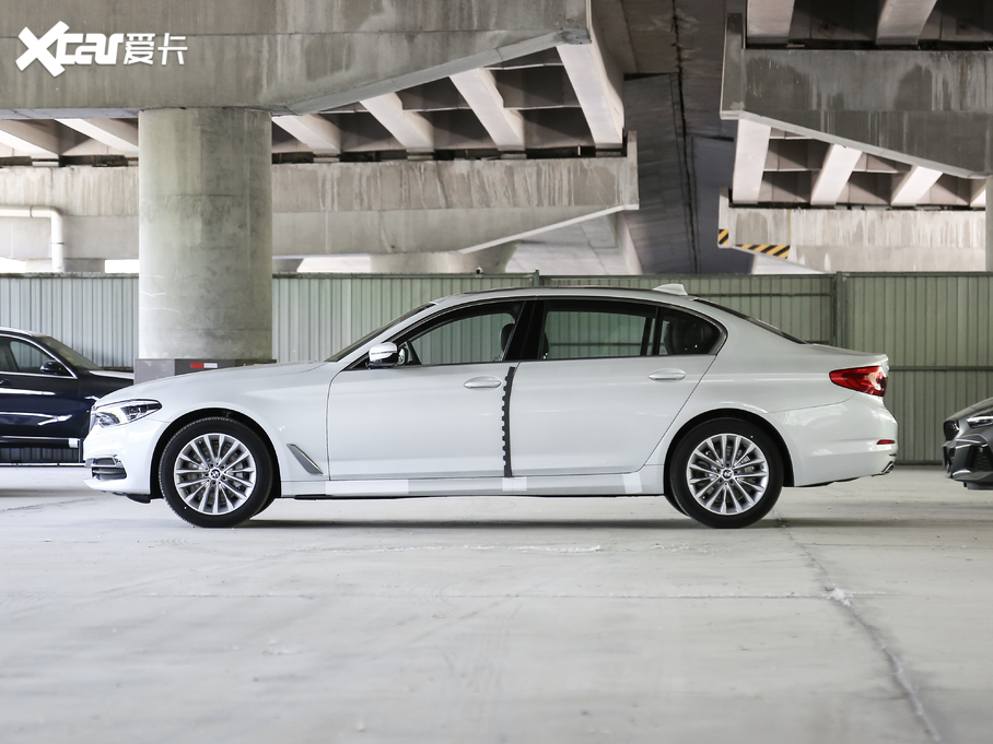 2020R5ϵ 530Li xDrive Ab