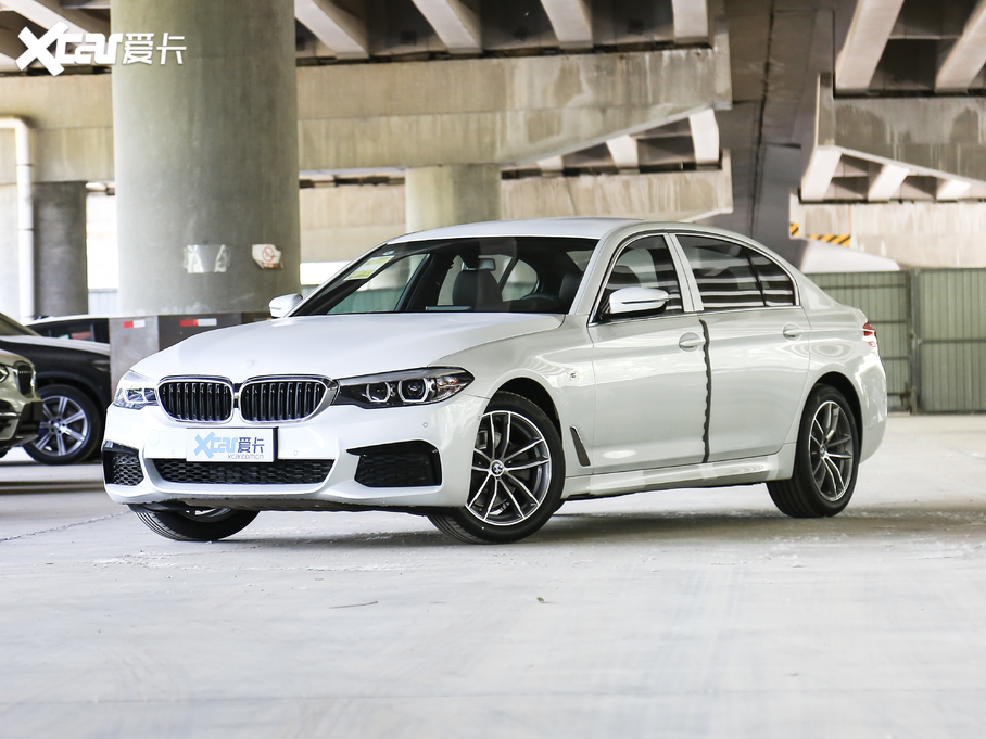 2020款宝马5系 525Li M运动套装