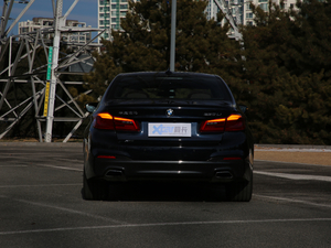 2020530Li xDrive M\(yn)b (x)(ji)^