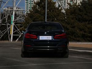 2020530Li xDrive M\(yn)b (x)(ji)^