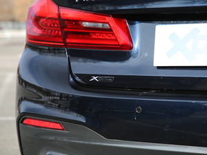 2020530Li xDrive M\(yn)b (x)(ji)^