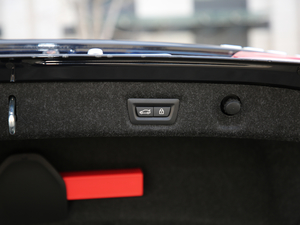 2020530Li xDrive M\b 