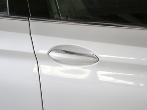 2020530Li xDrive Ab (x)(ji)^