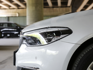 2020530Li xDrive Ab (x)(ji)^