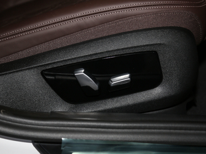 2020530Li xDrive Ab g