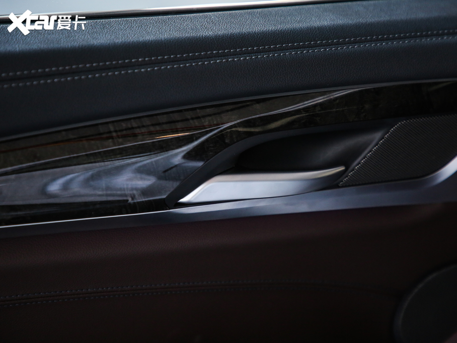 2020RX3 xDrive30i I(lng) M\(yn)(dng)b