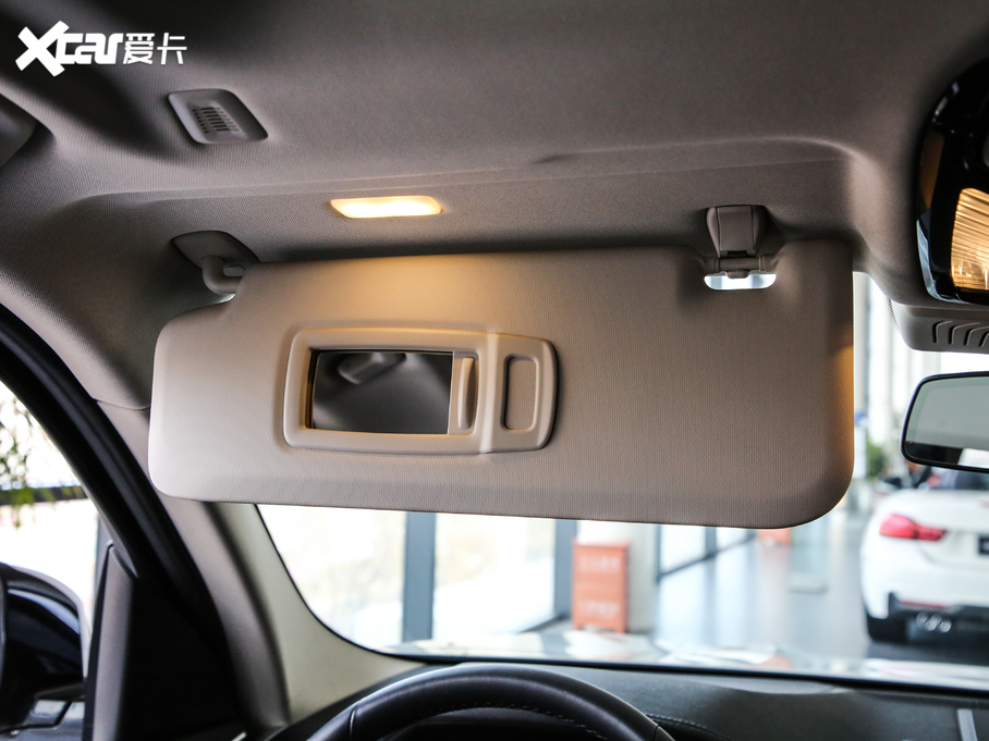 2020RX3 xDrive25i Ab