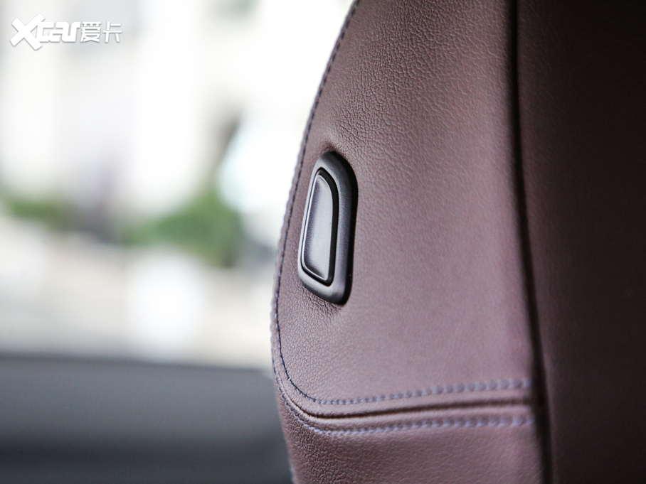 2020RX3 xDrive25i Ab