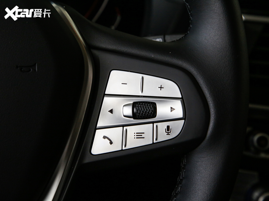 2020RX3 xDrive25i Ab