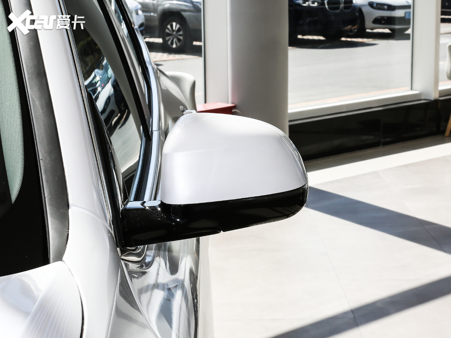 2020RX3 xDrive28i Ab