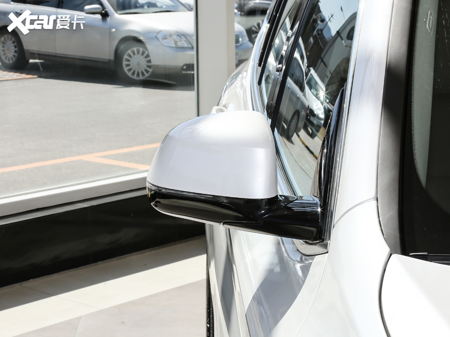 2020RX3 xDrive28i Ab