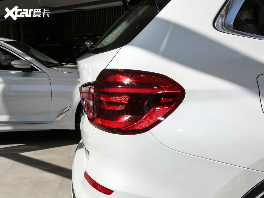 2020RX3 xDrive28i Ab