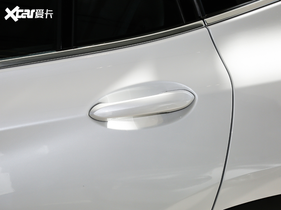 2020RX3 xDrive28i Ab