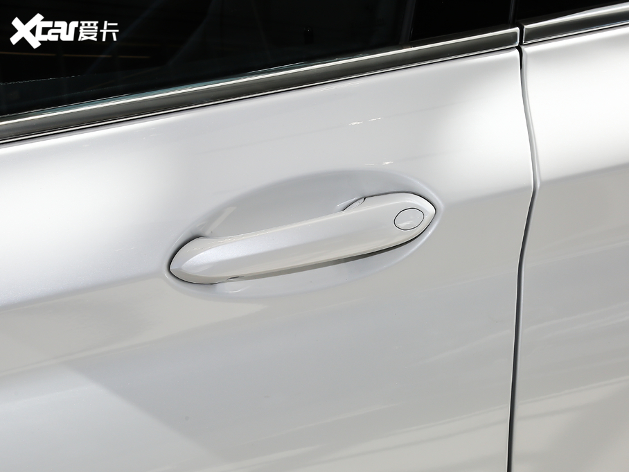 2020RX3 xDrive28i Ab