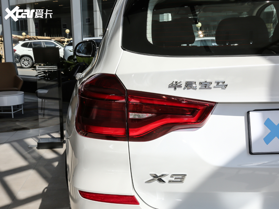 2020RX3 xDrive28i Ab