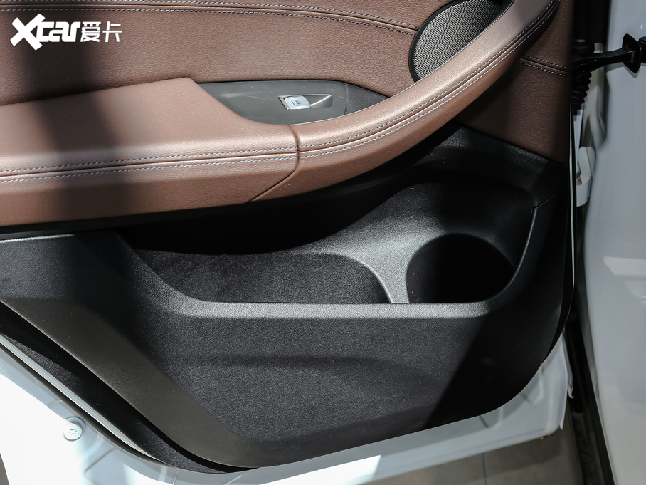 2020RX3 xDrive28i Ab