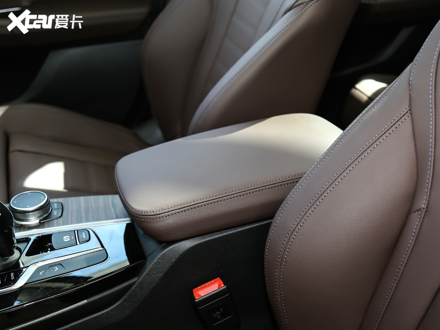 2020RX3 xDrive28i Ab