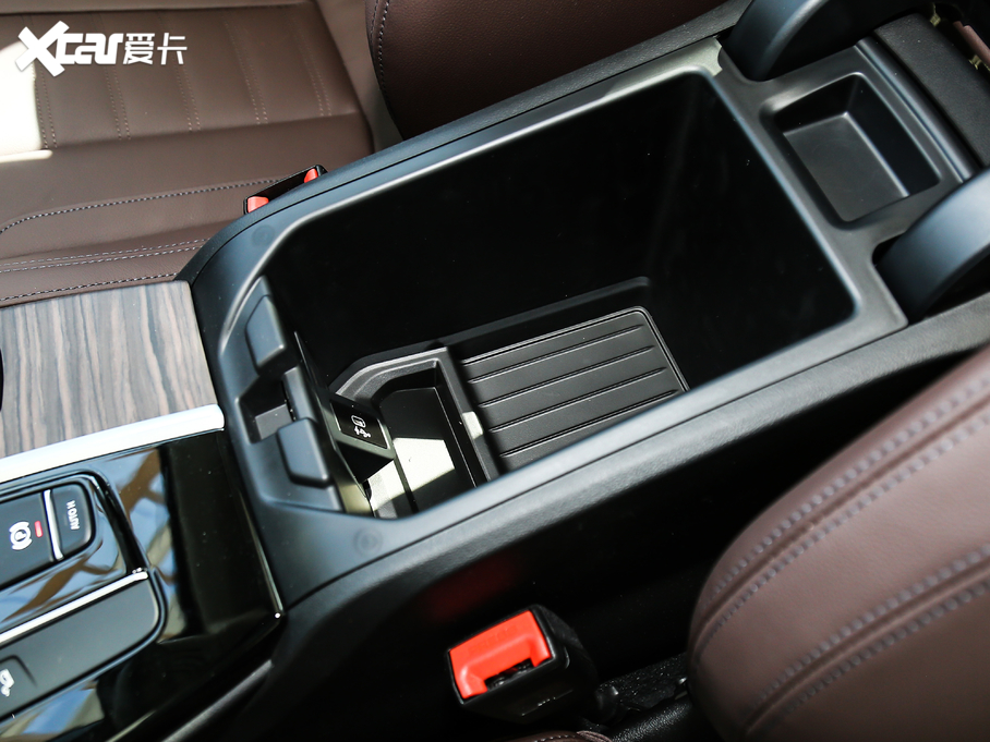 2020RX3 xDrive28i Ab