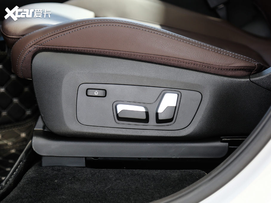 2020RX3 xDrive28i Ab