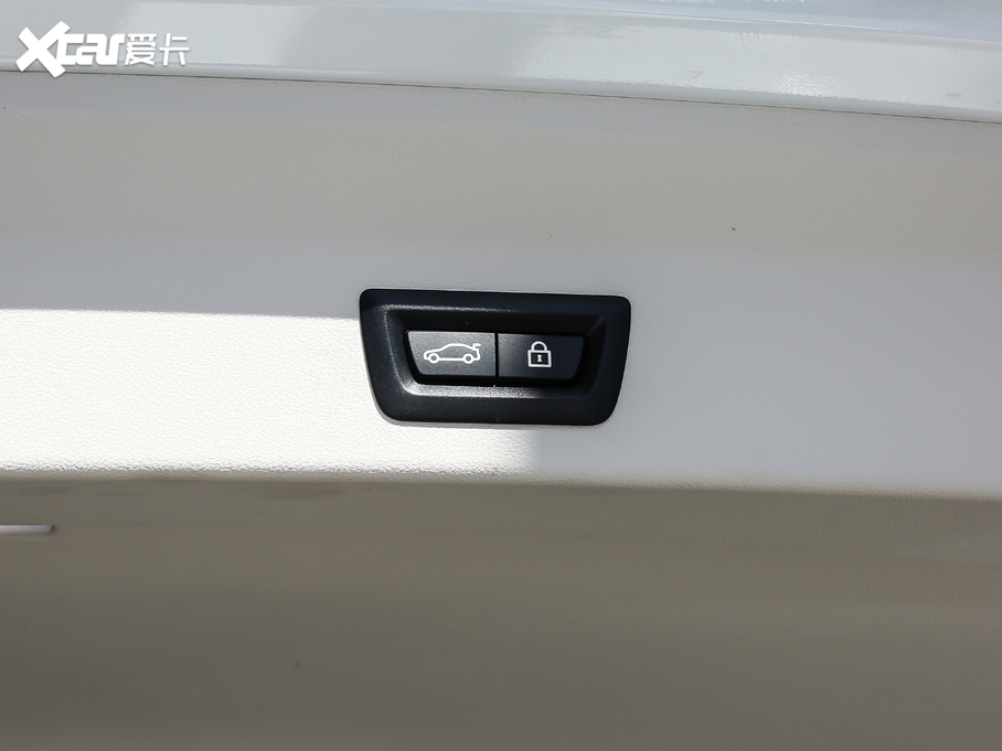 2020RX3 xDrive28i Ab