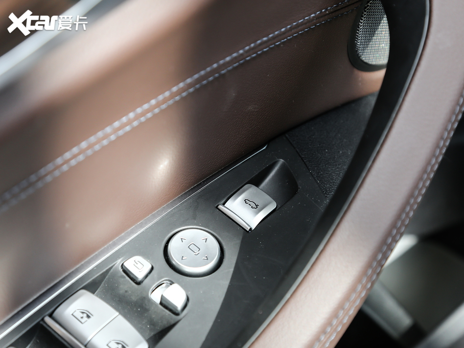 2020RX3 xDrive28i Ab