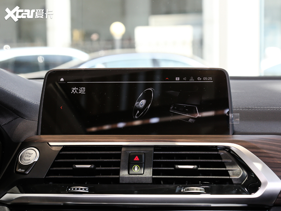 2020RX3 xDrive28i Ab