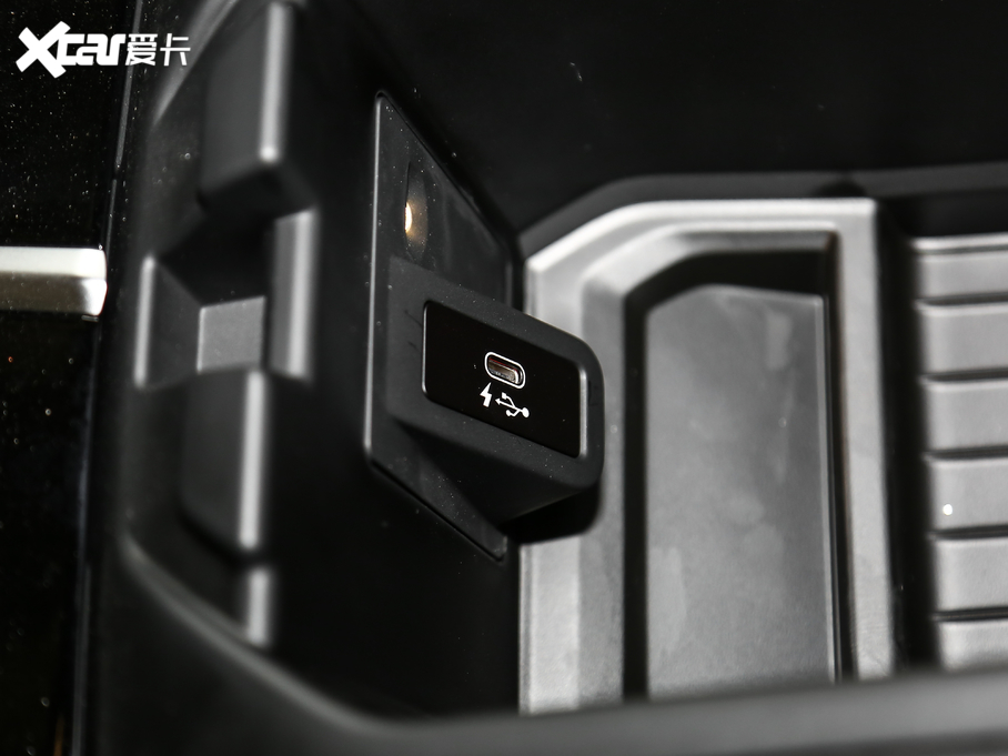 2020RX3 xDrive25i M\(yn)b