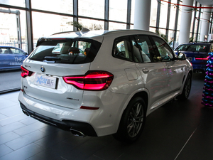 2020xDrive30i I(lng) M\(yn)(dng)b w^