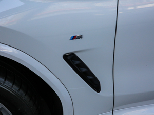 2020xDrive30i I M\b ^