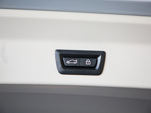 2020xDrive30i I M\b g